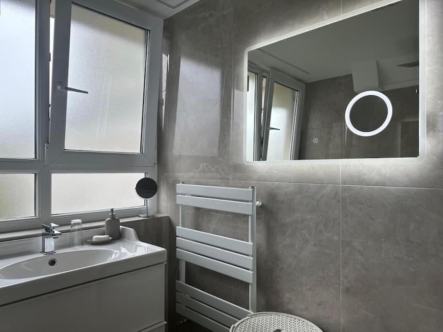 Apartment Modern 4 Bed-2 Bath In Battersea *